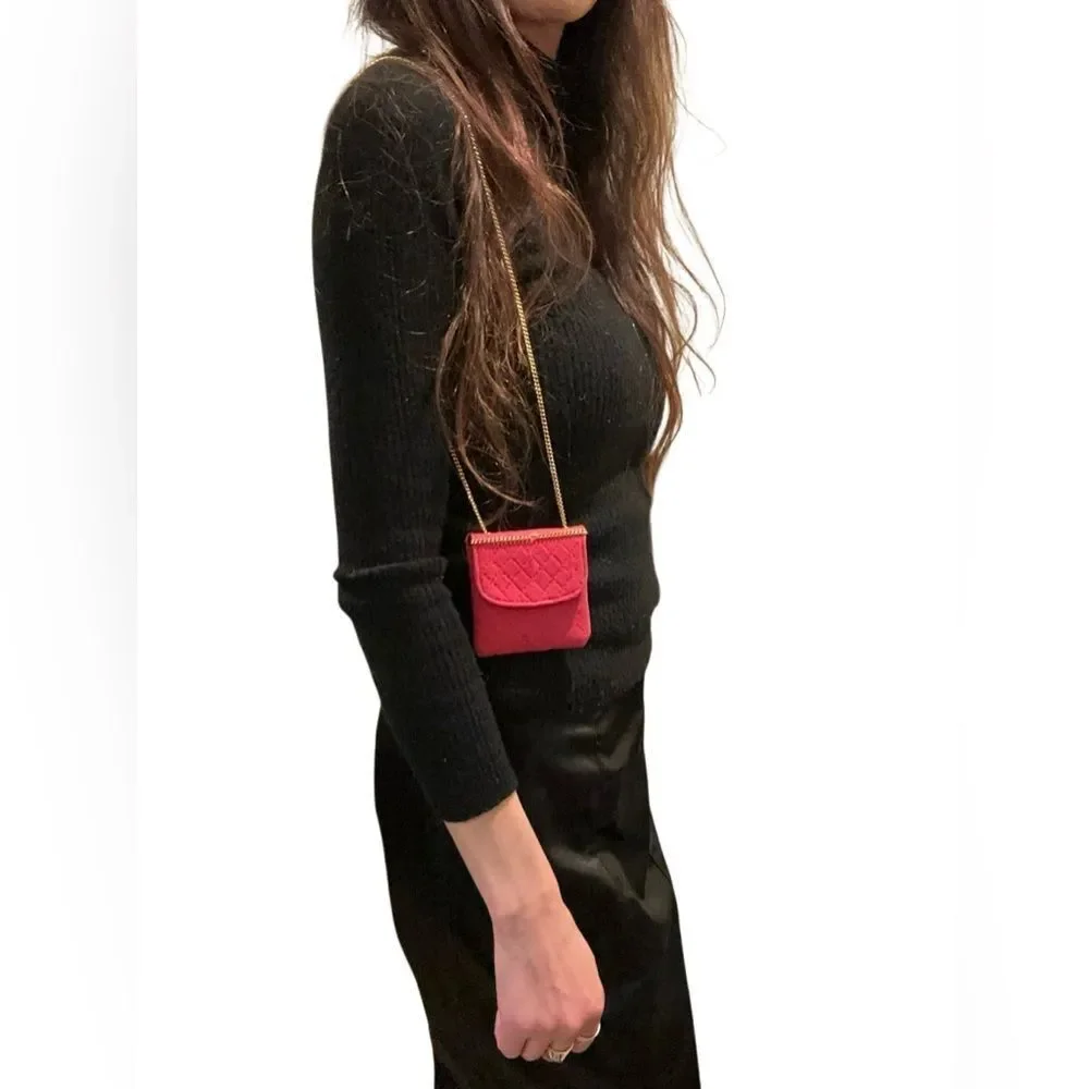 CHANEL Red Quilted Crossbody Bag with Gold Chain